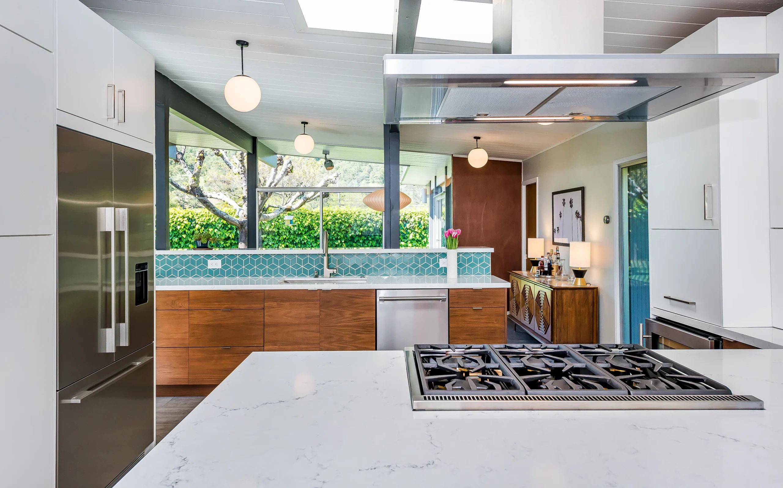 Modern minimalist kitchen counter top, San Rafael Eichler 012