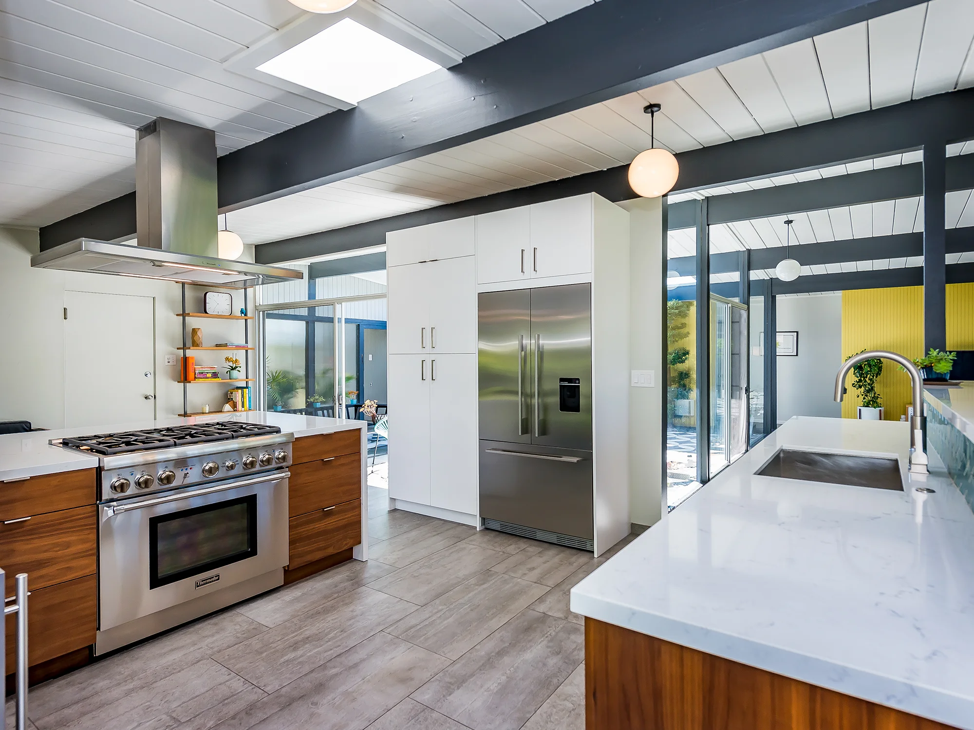 Modern minimalist kitchen, San Rafael Eichler 020