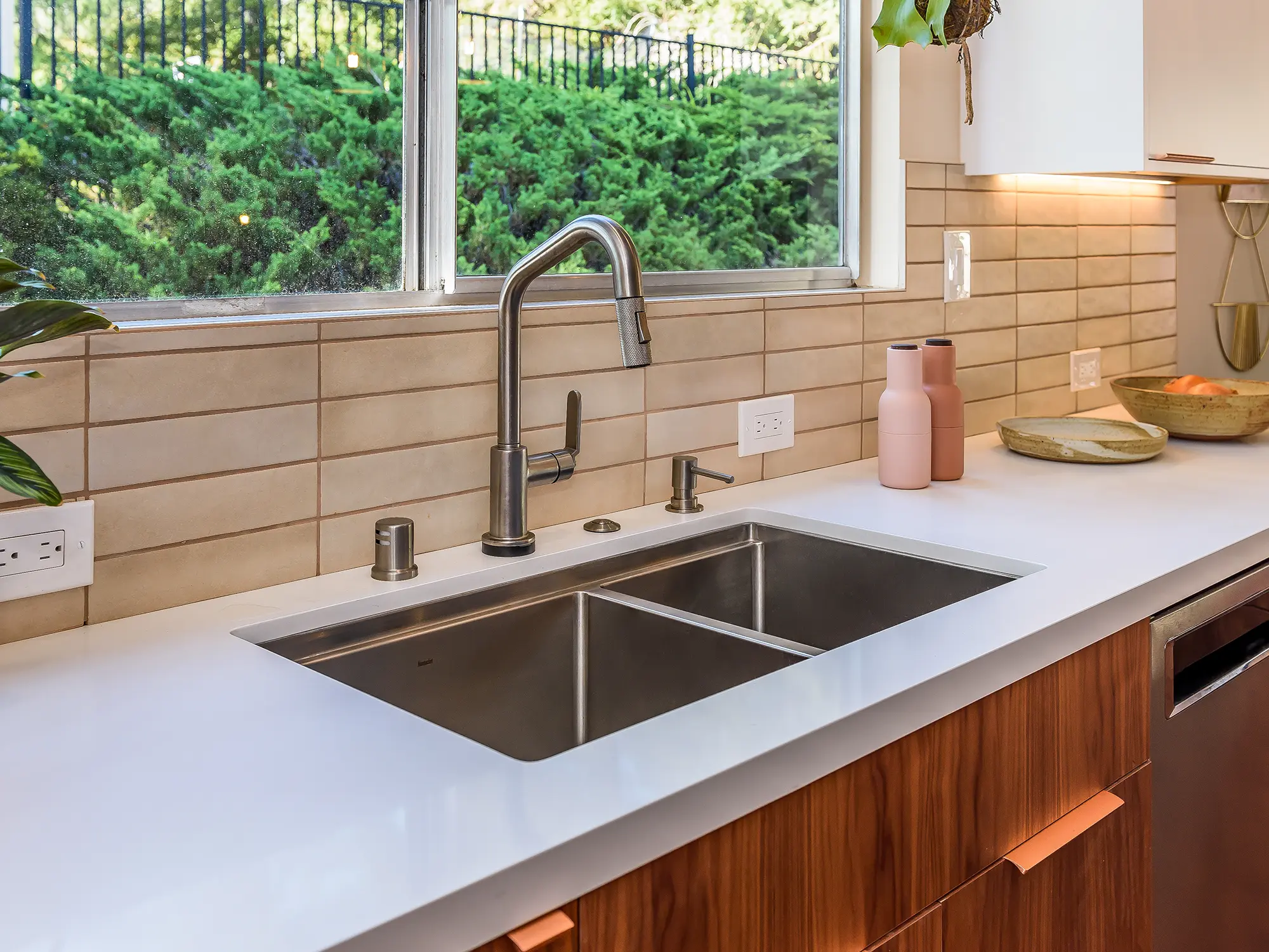 Mid-century modern smart kitchen sink with window, Oakland ca 009