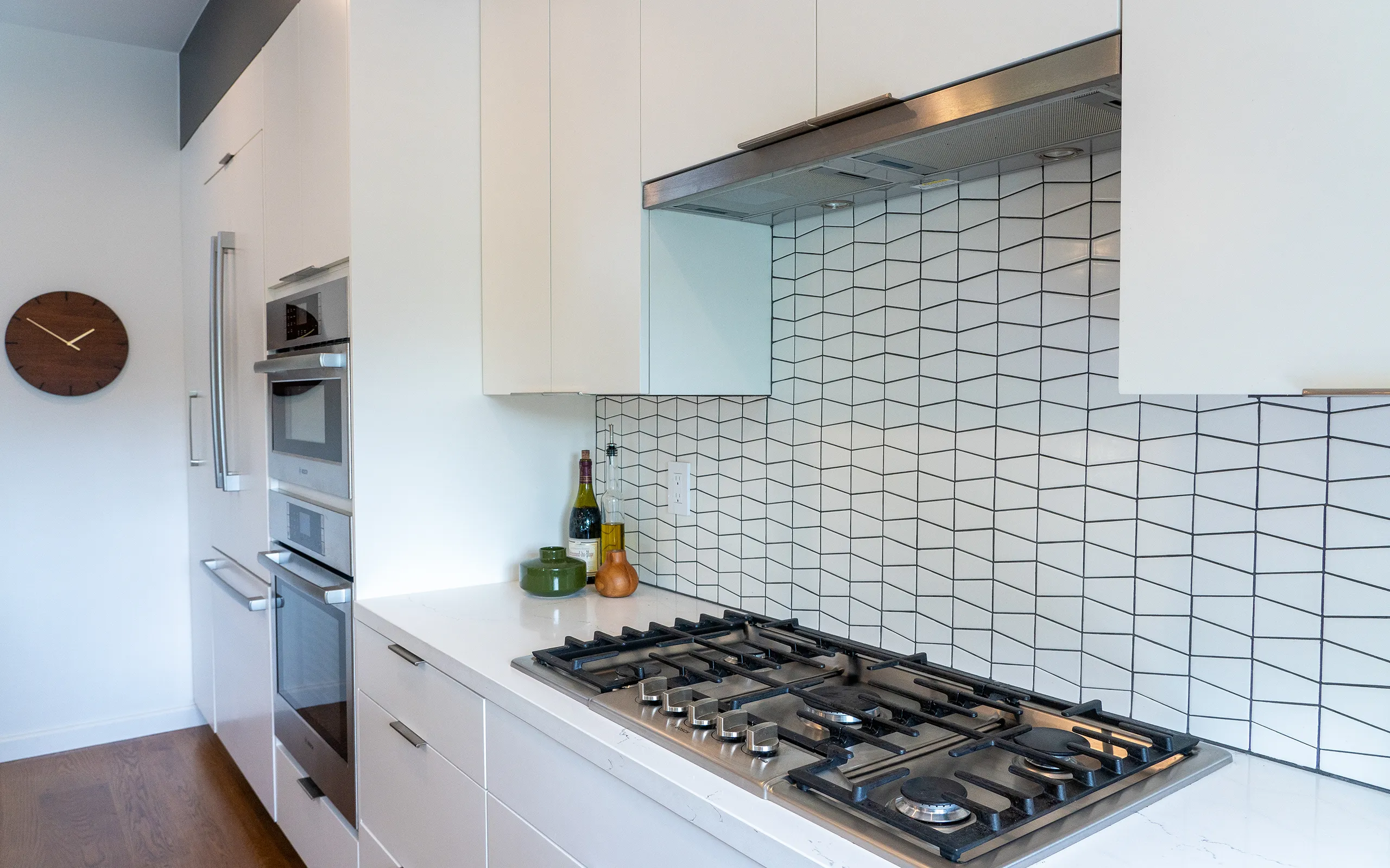 White transitional kitchen cooking area, Piedmont ca 013